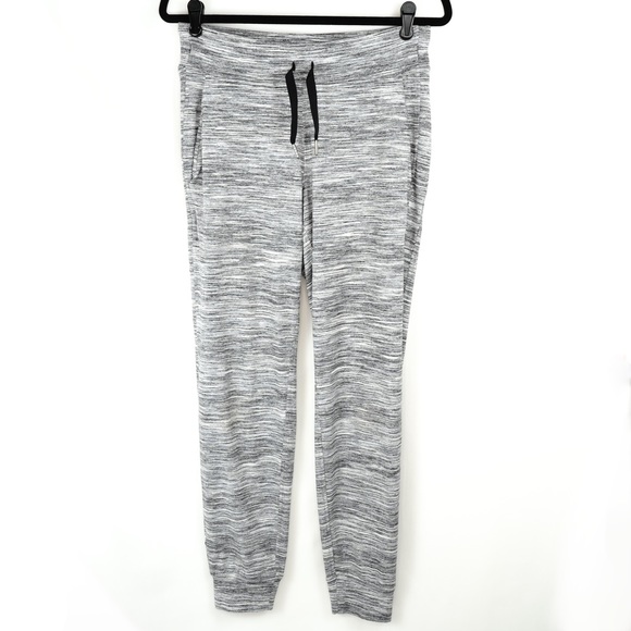 lululemon athletica Pants - Lululemon Ready To Rulu Pant Size 6